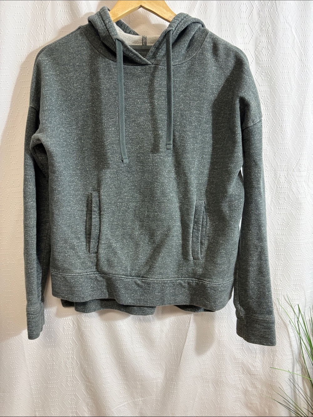 Pact Women's Dark Heather Gray Hoodie Sweatshirt